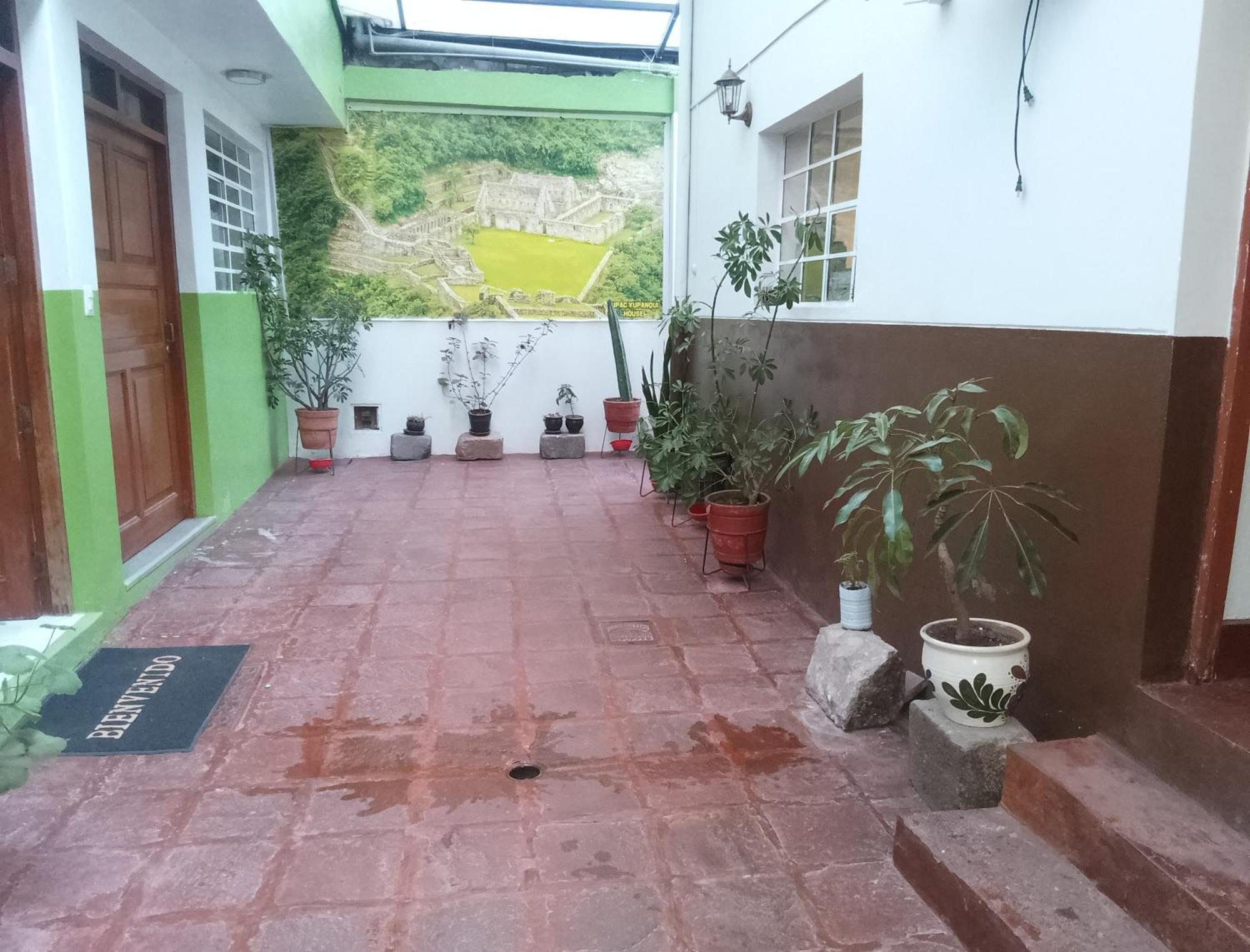 Tupac Yupanqui House Frühstückspension *