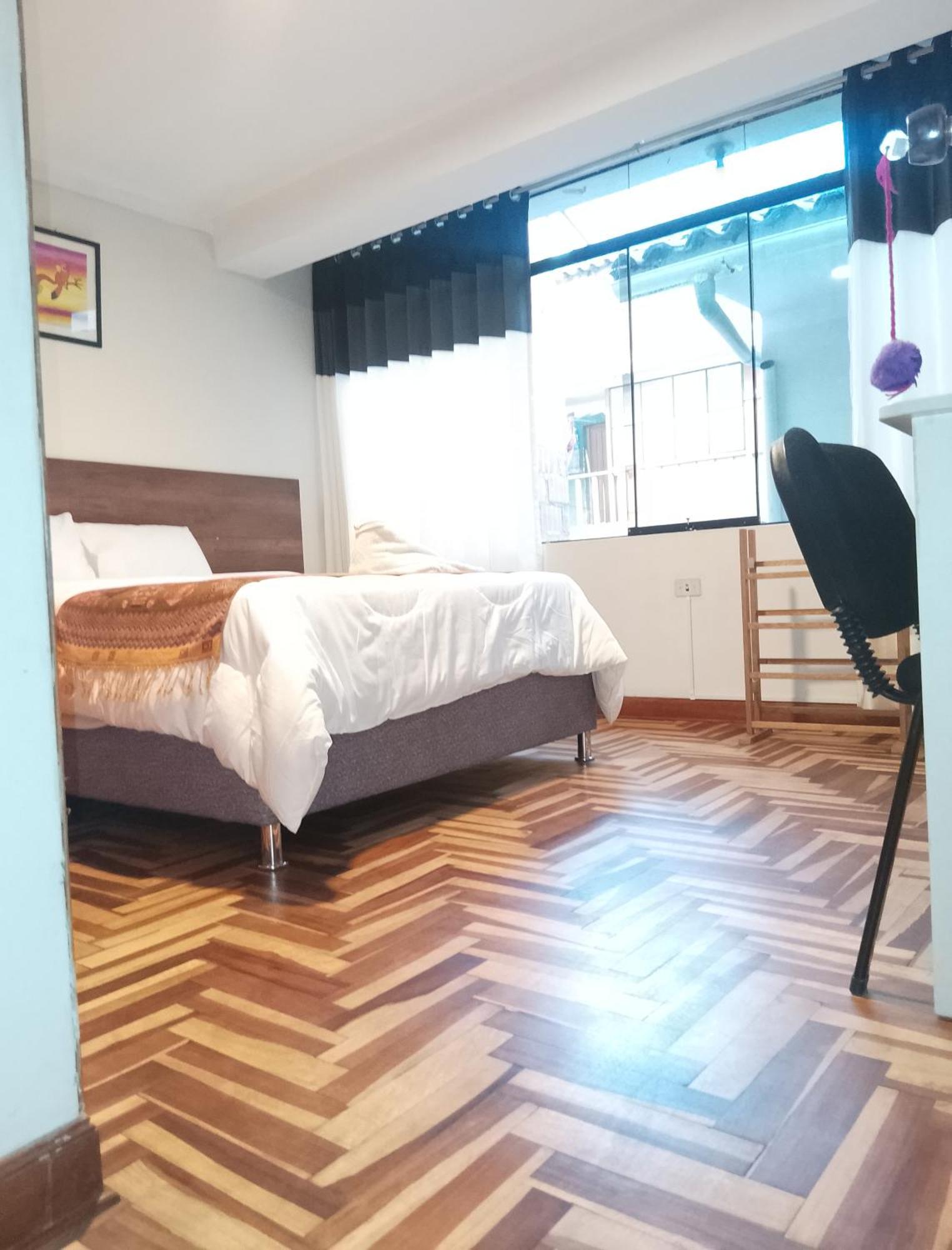 Tupac Yupanqui House Alojamento de Acomodação e Pequeno-almoço