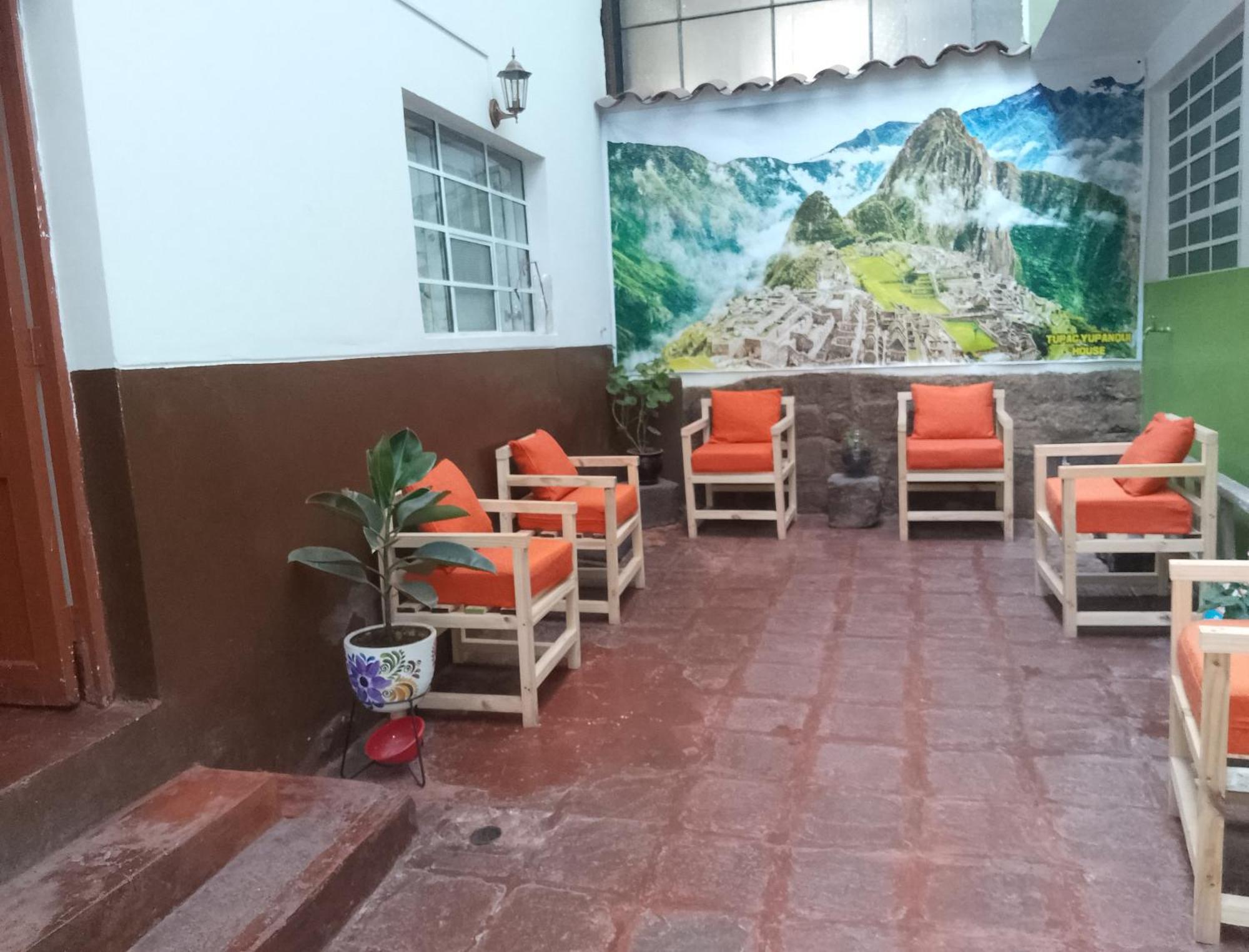 Tupac Yupanqui House Alojamento de Acomodação e Pequeno-almoço