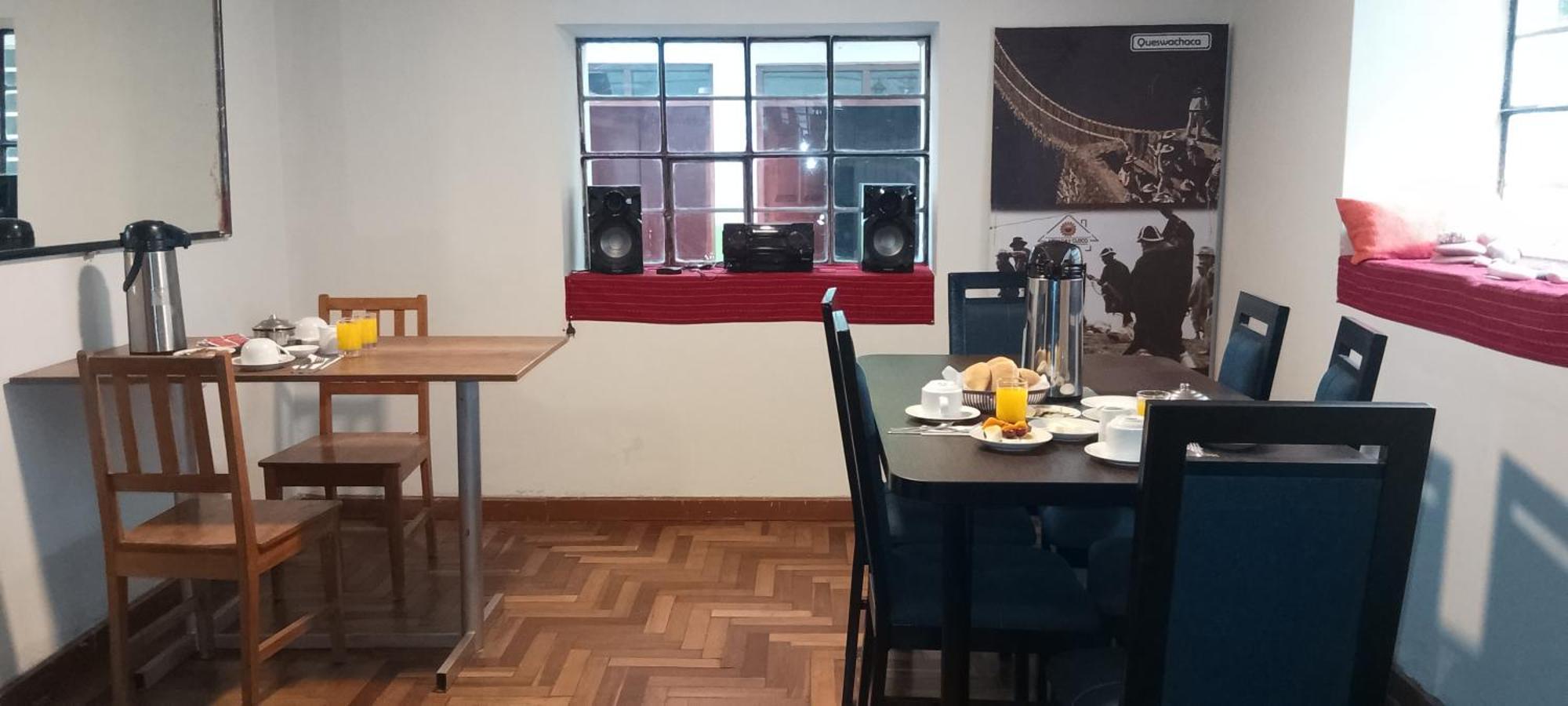 Tupac Yupanqui House Alojamento de Acomodação e Pequeno-almoço *